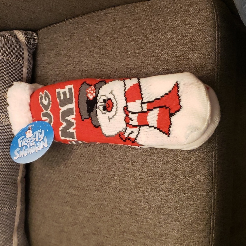 NWT Frosty the Snowman Sherpa Lined Socks